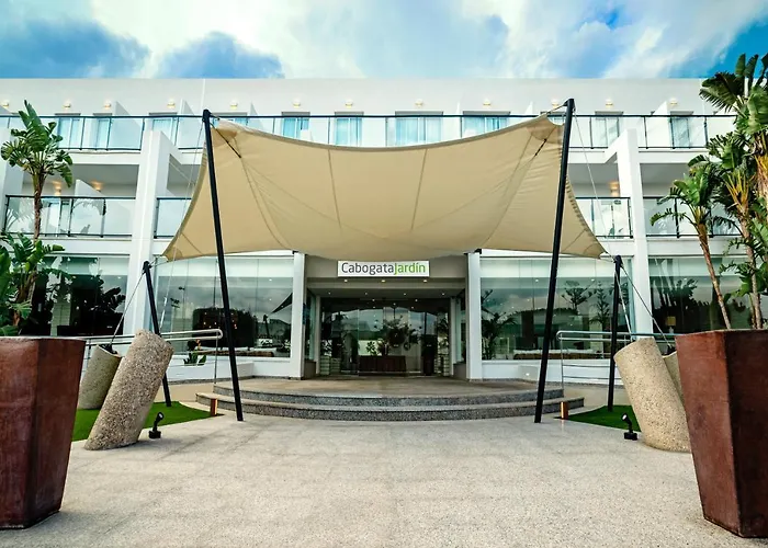 Hotel Cabogata Jardin